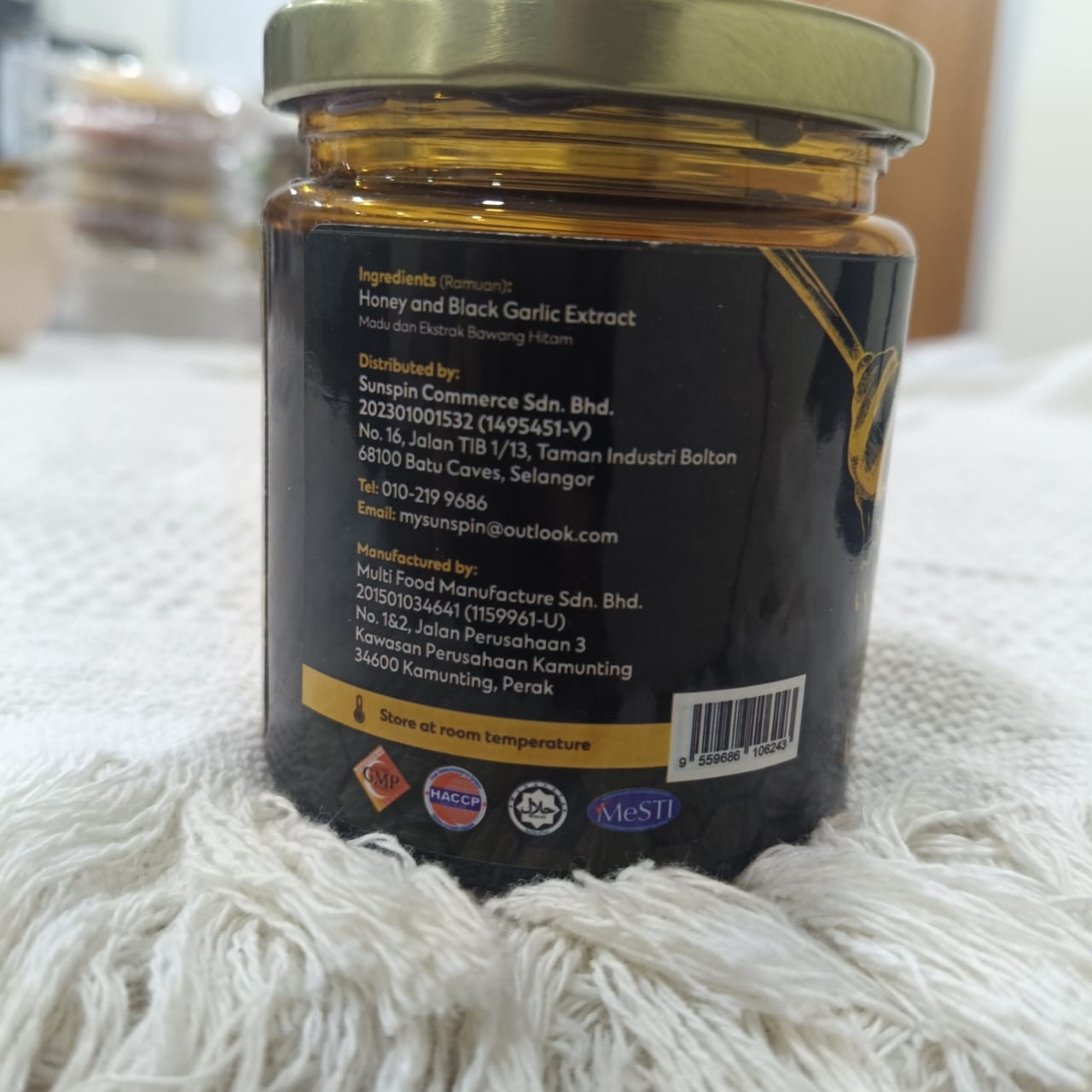 Sunspin Black Garlic Honey Malaysia –330g - Image 3